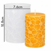 Silicone mold for pillar candle with embossed daisies and example of a finished decorative candle - Canary Islands Shop - Santa Cruz de Tenerife - Las Palmas de Gran Canaria