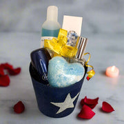 Regalo San Valentín - Pack Exclusivo para Hombre - Perfume, Cuidado Corporal y Detalles Especiales - Regalo romántico - novio - esposo - pareja - aniversario - amor - día especial - comprar online - en línea - cerca de mí - entrega a domicilio - envío gratis Canarias - Tienda Online Regalos - Tenerife - La Palma - Gran Canaria - Lanzarote - Fuerteventura.